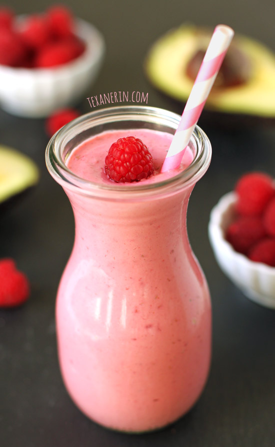 Raspberry Banana Avocado Smoothie – super healthy, tasty and without any added sweetener! From texanerin.com