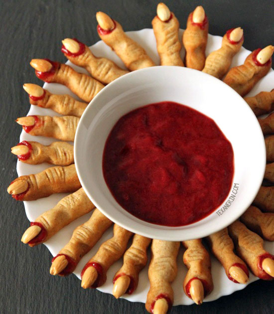 These healthier bloody witch fingers use jam in place of food coloring! Can be made with all-purpose flour or with whole wheat. The perfect Halloween recipe!
