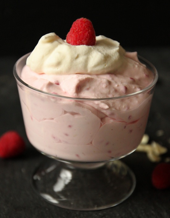White Chocolate Raspberry Mousse | texanerin.com