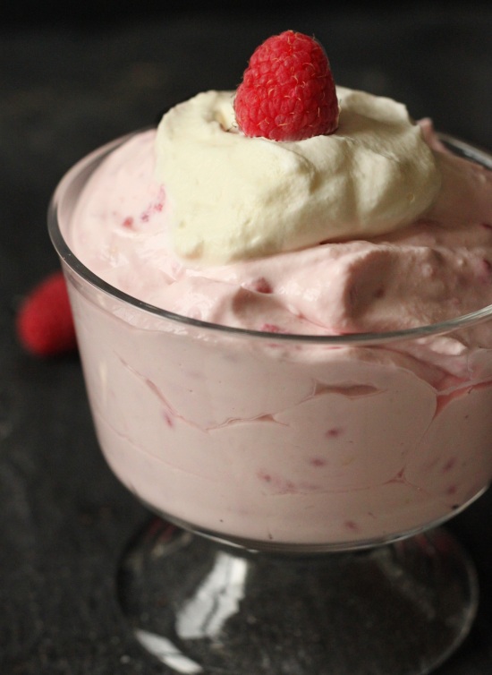 White Chocolate Raspberry Mousse | texanerin.com