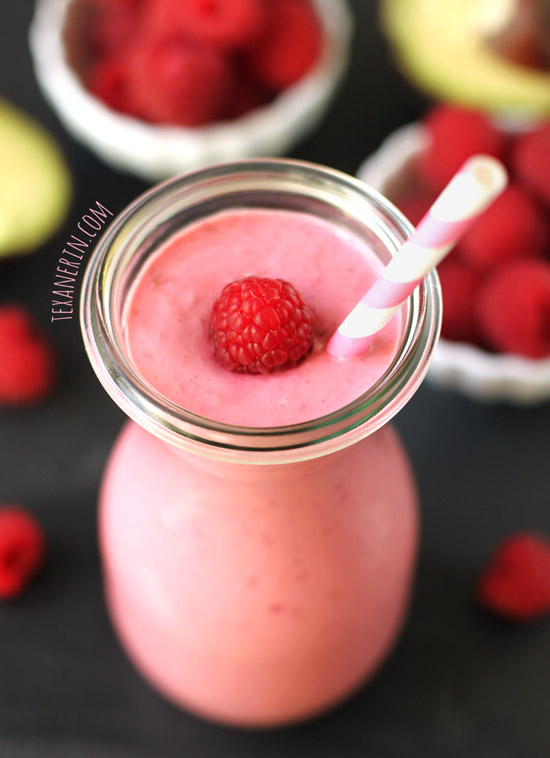 Raspberry Banana Avocado Smoothie | texanerin.com