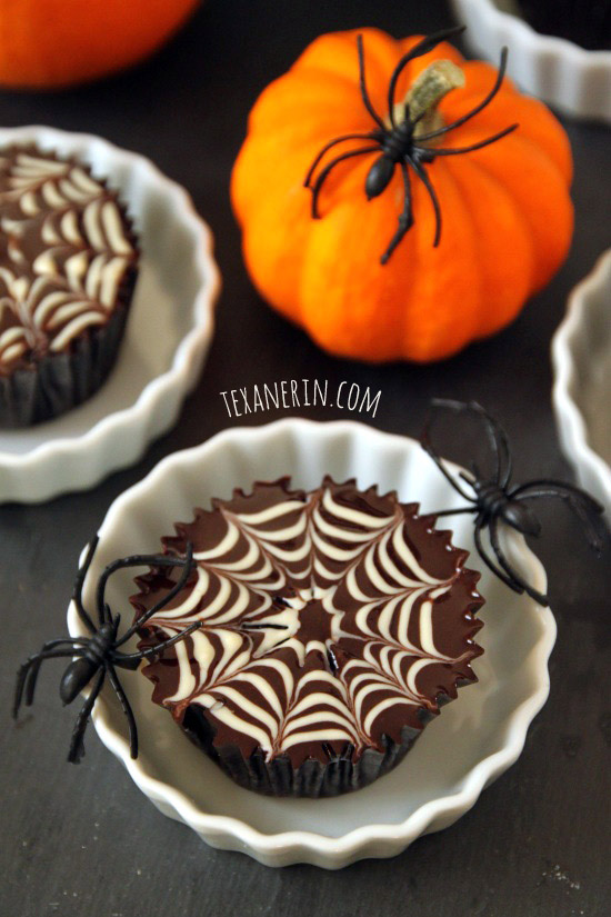 Chocolate Spiderweb Cupcakes with Chocolate Peanut Butter Fudge Frosting – grain-free and dairy-free! | texanerin.com