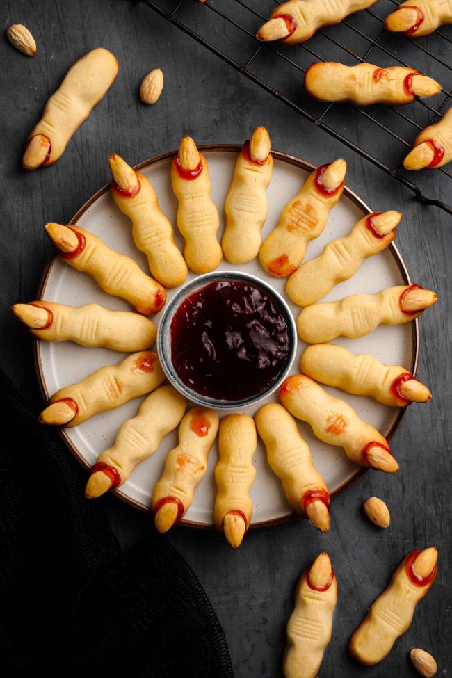 Witch Finger Cookies (without food coloring!) - Texanerin Baking