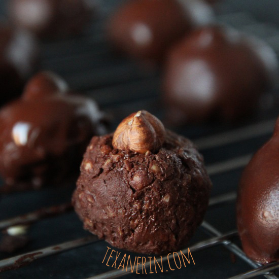 Homemade Baci Perugina (Italian Nutella Hazel Chocolates) - delicious candy that only takes a few minutes to make and is naturally gluten-free with dairy-free and vegan options! | texanerin.com
