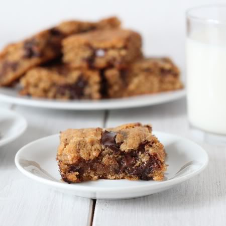 100% Whole Grain Peanut Butter Chocolate Bars | texanerin.com