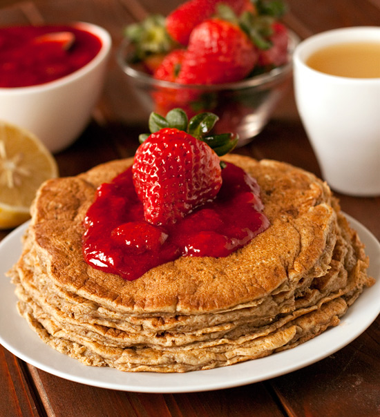 100% Whole Grain Lemon Ricotta Pancakes | texanerin.com