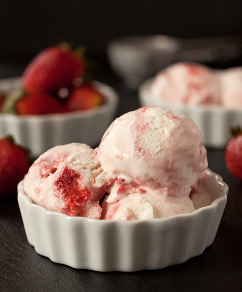 swirl frozen yogurt swirl frozen yogurt