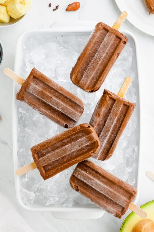 Healthy and easy fudgesicles that are super creamy, rich and full of good for you ingredients! Can be made paleo / vegan.