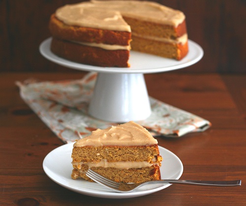 Pumpkin spice cake with brown butter frosting