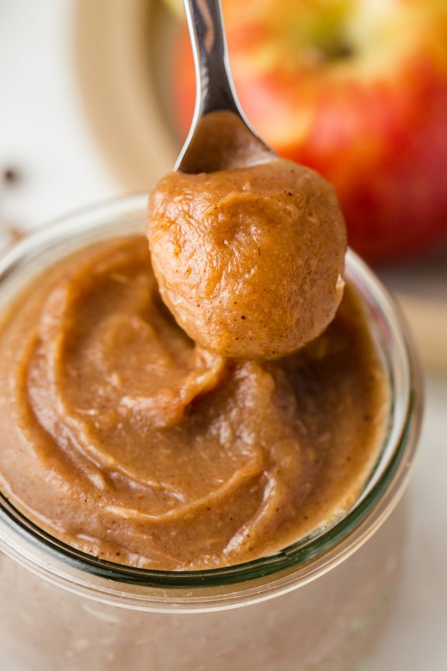 This homemade apple butter only takes 1 1/2 hours and is free of added sweetener! Naturally vegan and paleo.