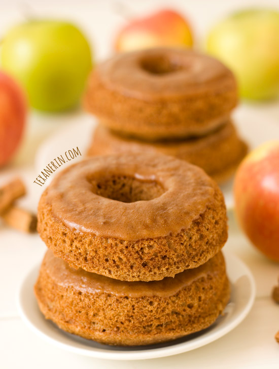 Baked Apple Butter Donuts – 100% whole grain and dairy-free, these taste incredible! | texanerin.com