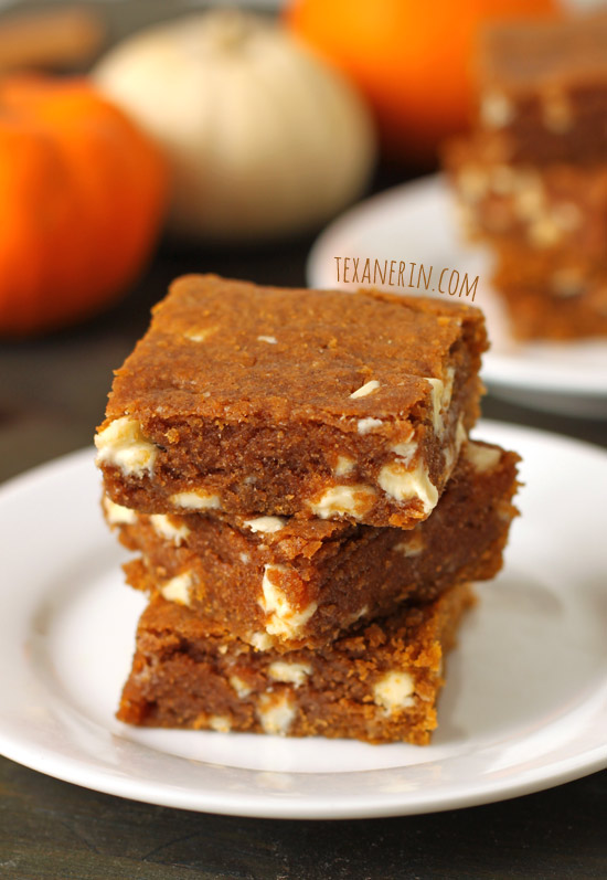 Chewy Pumpkin Blondies – chewy, rich and made healthier! | texanerin.com