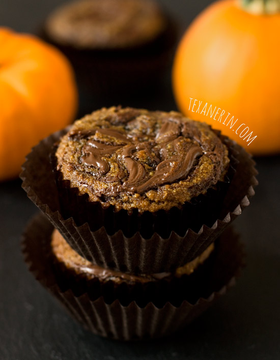 These Pumpkin Spice Latte Nutella Muffins are quick, easy, grain-free and gluten-free! With a paleo and dairy-free option.