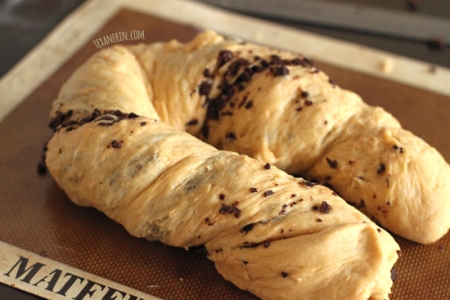 How to make homemade chocolate babka