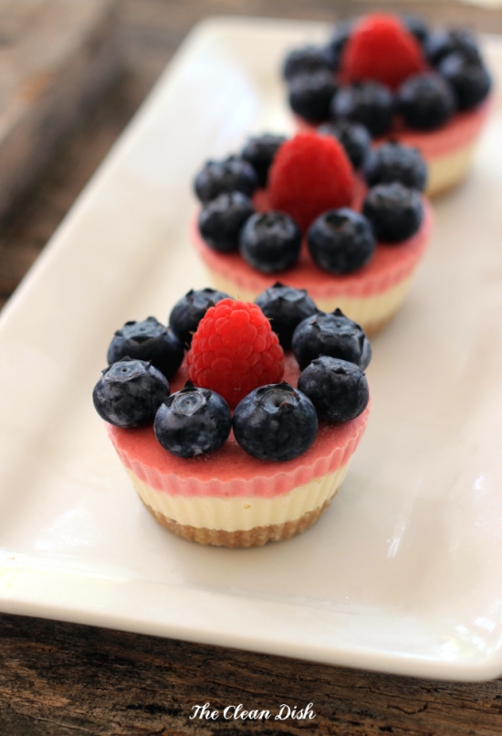 These Raw Mini Mascarpone Berry Cakes are grain-free, gluten-free, and refined sugar-free!