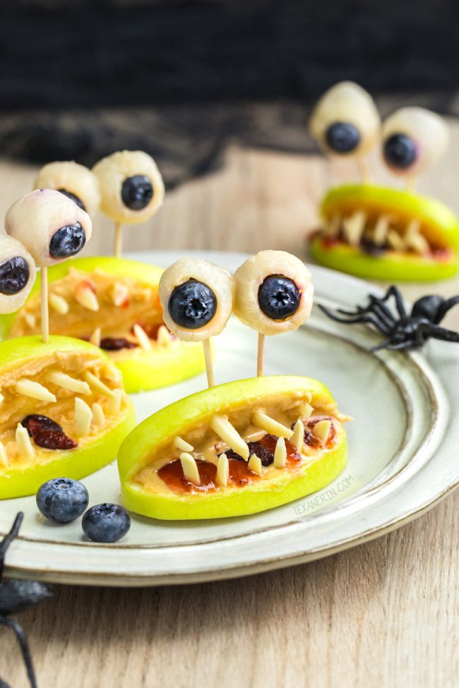 These monster mouths are perfect healthy Halloween treats and just use apples, strawberry jam, nut or seed butter, and almonds / sunflower seeds. Naturally paleo, vegan, nut-free, grain-free, gluten-free and dairy-free.