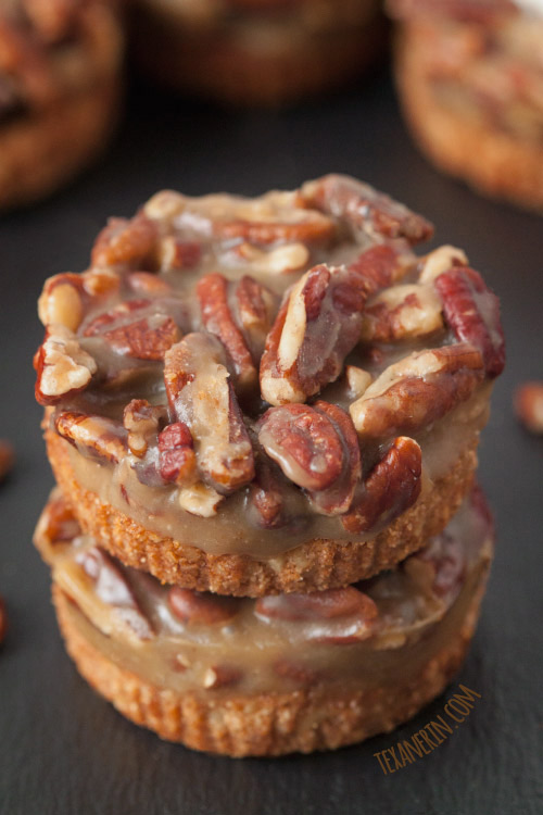 These Grain-free and Gluten-free Mini Caramel Pecan Tarts are super simple to make and have a graham cracker like crust! #grainfree #glutenfree