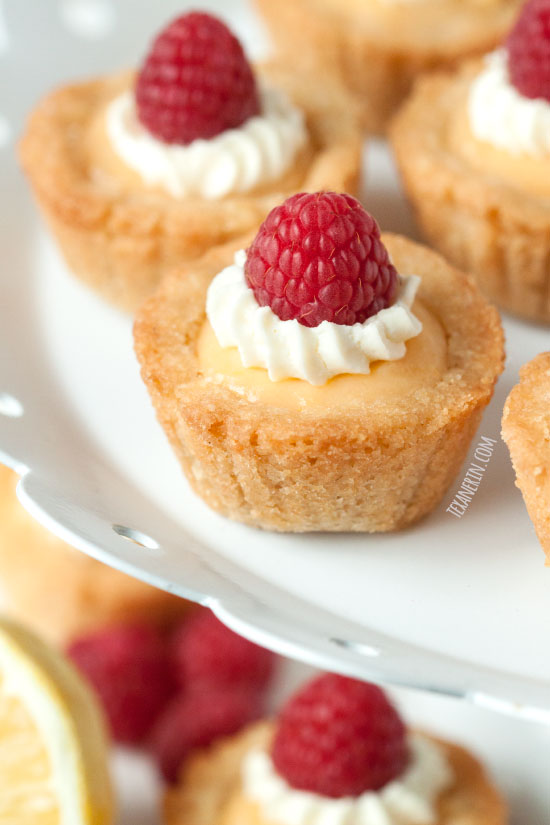 Mini Lemon Curd Tarts – 100% whole grain and super simple to make!