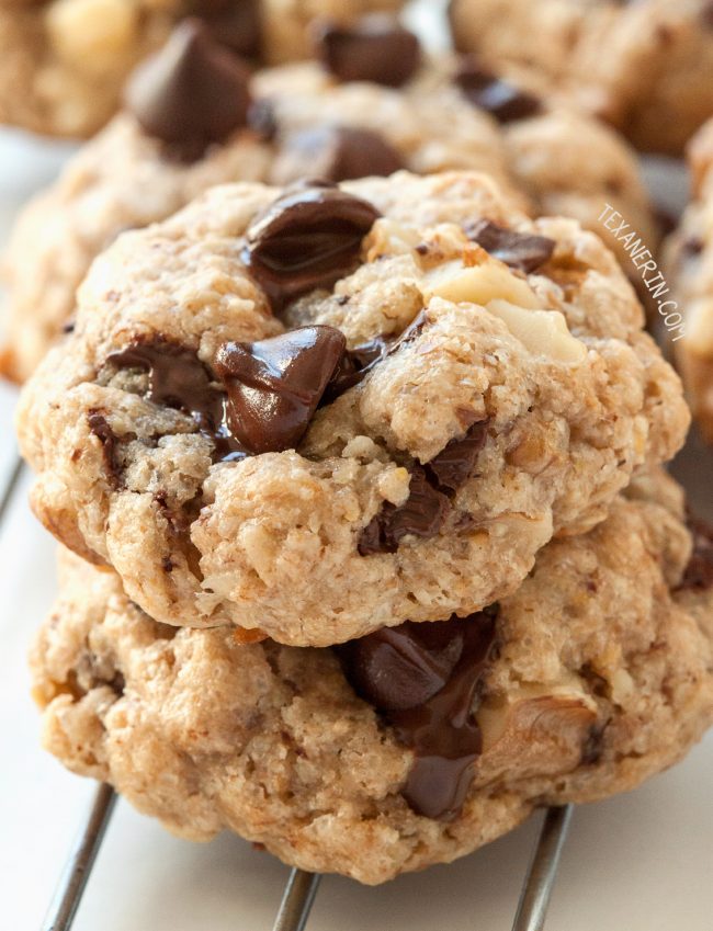 Walnut Chocolate Chip Cookies (vegan, gluten-free, and 100% whole grain)