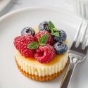 Mini Gluten-free Cheesecakes (super creamy, fantastic crust!)