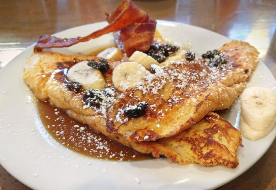 New Orleans: What and Where to Eat – Bananas Foster Pain Perdu at The Ruby Slipper Cafe