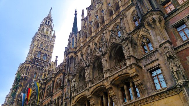 What to See and Do in Munich – Neues Rathaus at Marienplatz 