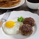 Homemade Breakfast Sausage (Whole30, paleo)