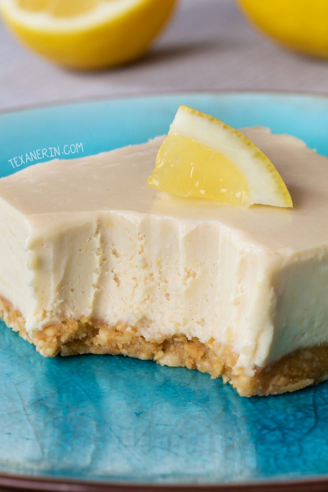 No-bake Vegan and Paleo Lemon Bars with a super creamy, cashew-based vegan and no-bake topping! Full of lemon flavor and maple-sweetened.