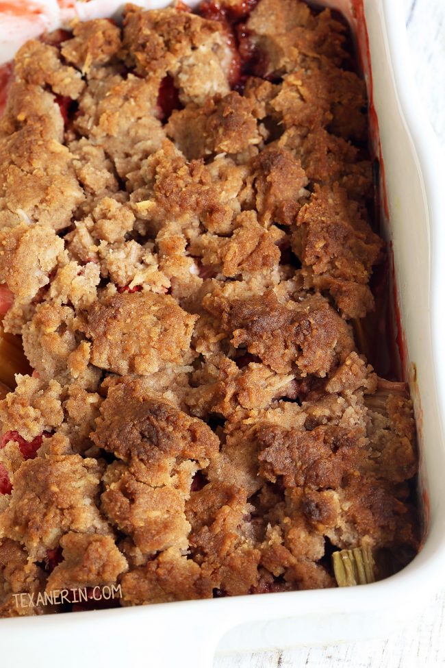 Paleo Strawberry Rhubarb Crisp