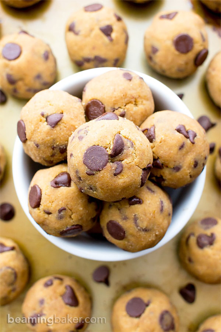 No Bake Pumpkin Chocolate Chip Cookie Dough Bites