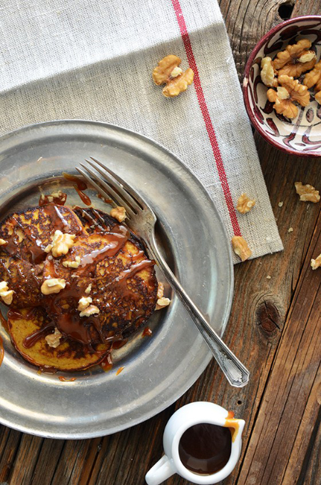 Paleo Pumpkin Spice Pancakes for One