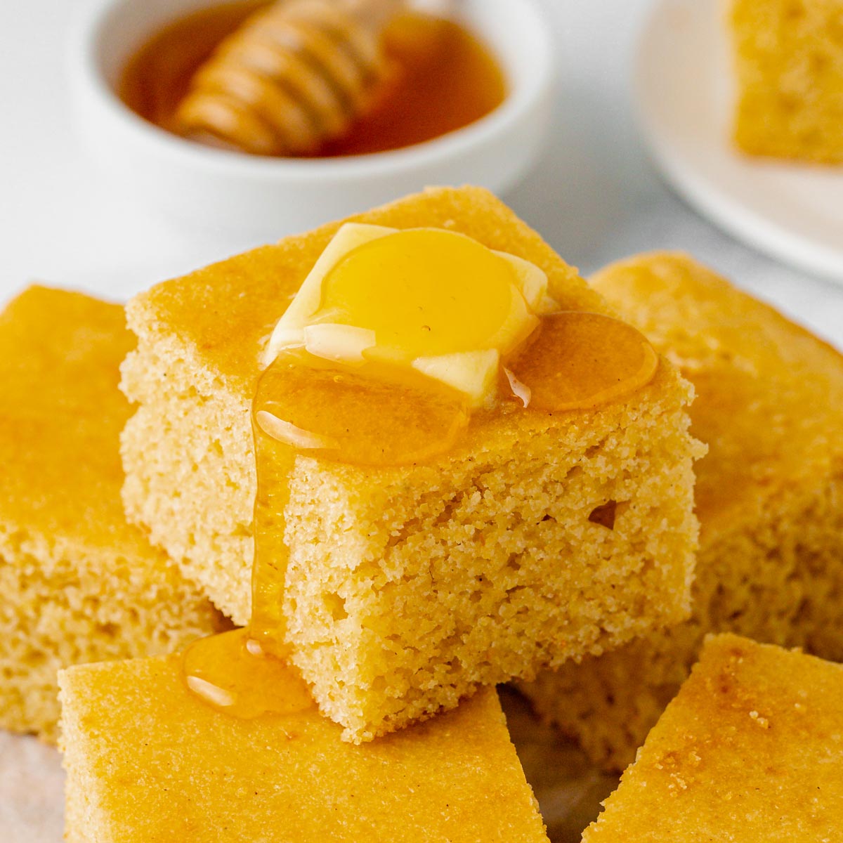 Gluten-free Cornbread – Sweet, Fluffy, Easy!