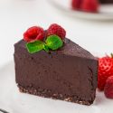 Paleo Chocolate Cheesecake (vegan, no-bake)