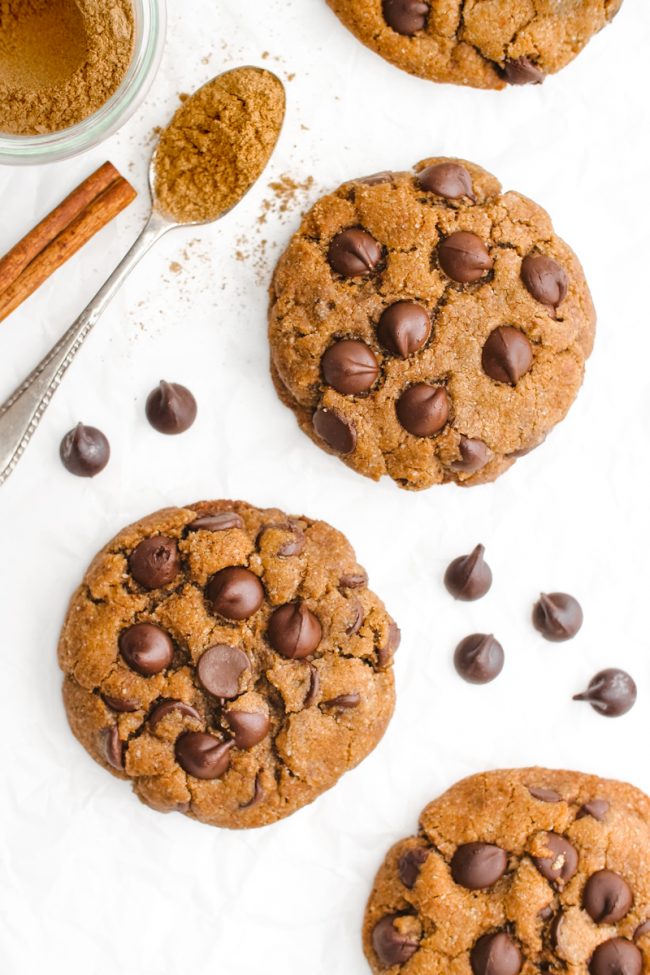 Chewy pumpkin spice cookies