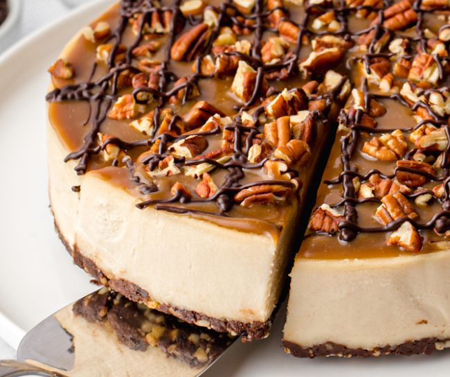 Vegan Turtle Cheesecake (paleo, no-bake)