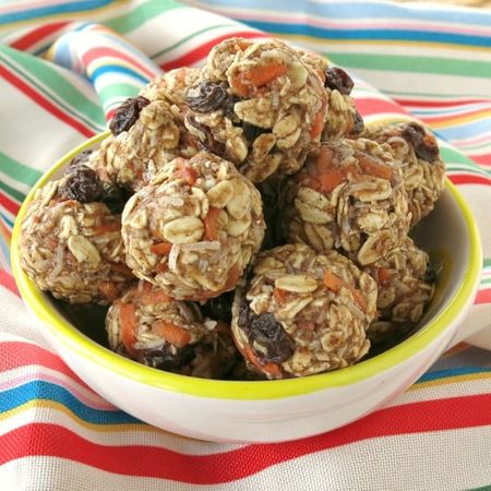 Easy Recipes for Kids to Make – healthy carrot cake balls