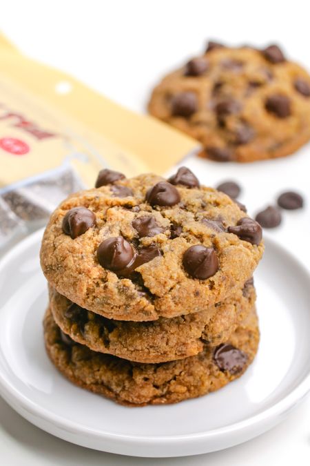 Easy Recipes for Kids to Make - vegan peanut butter cookies