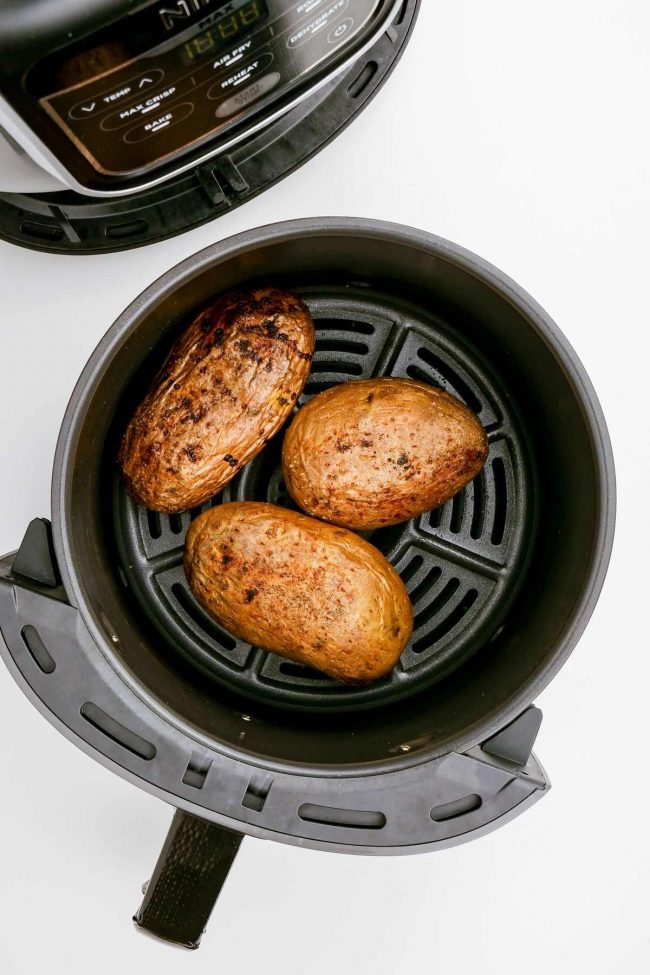 Air Fryer Baked Potatoes - Texanerin Baking