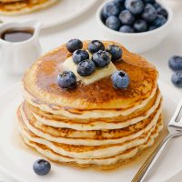 big stack of eggless pancakes