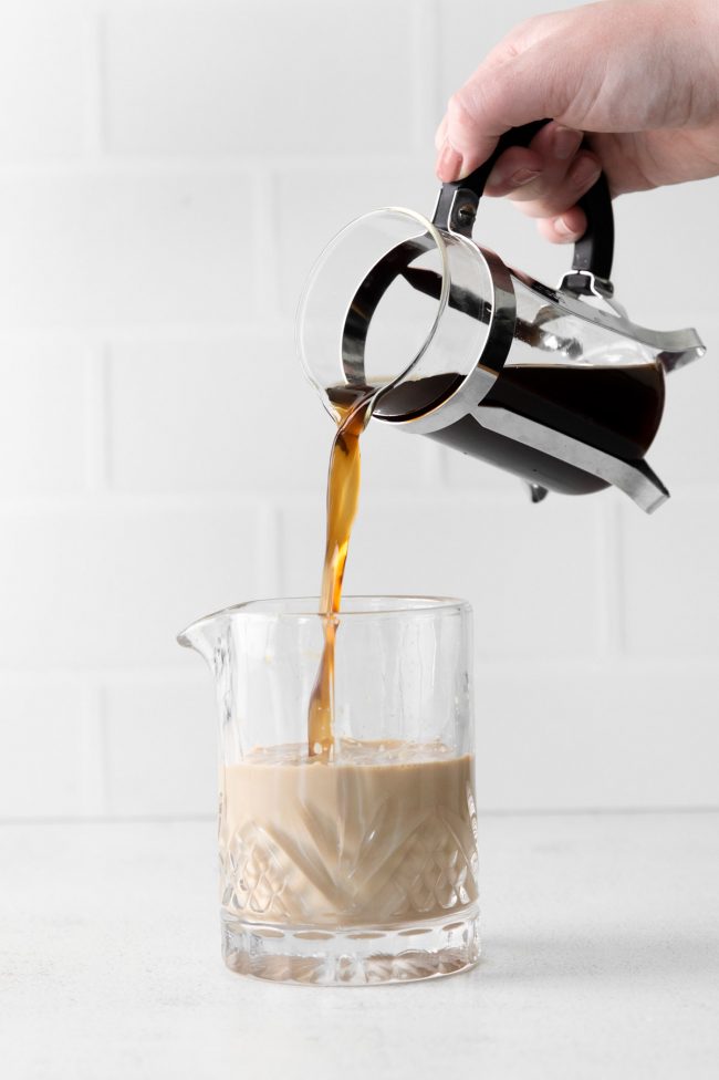 https://www.texanerin.com/content/uploads/2022/06/how-to-make-baileys-iced-coffee-photo-step-3-650x976.jpg