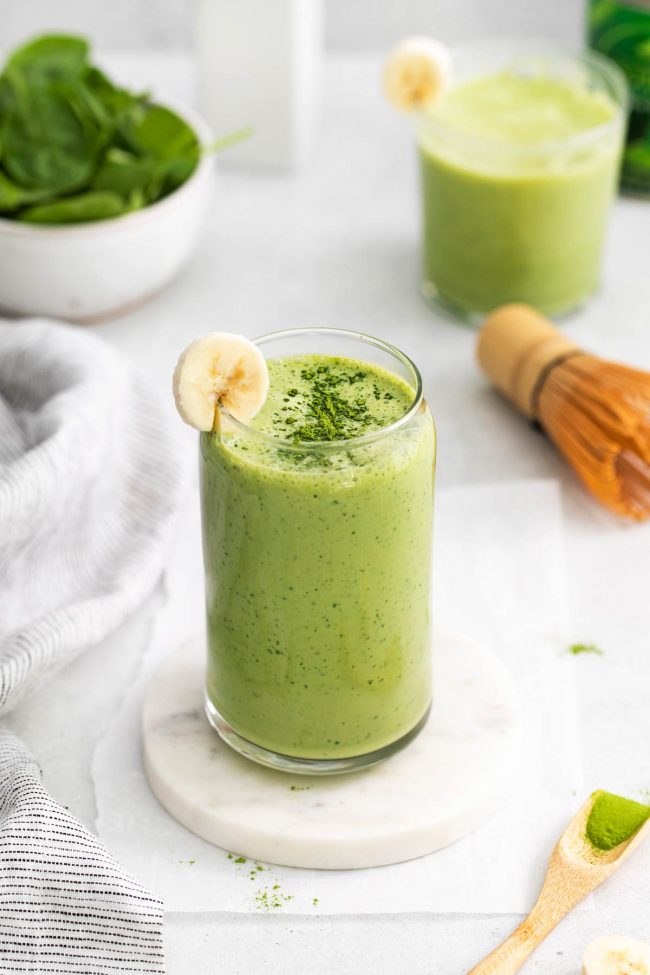 https://www.texanerin.com/content/uploads/2023/01/matcha-protein-shake-image-650x975.jpg