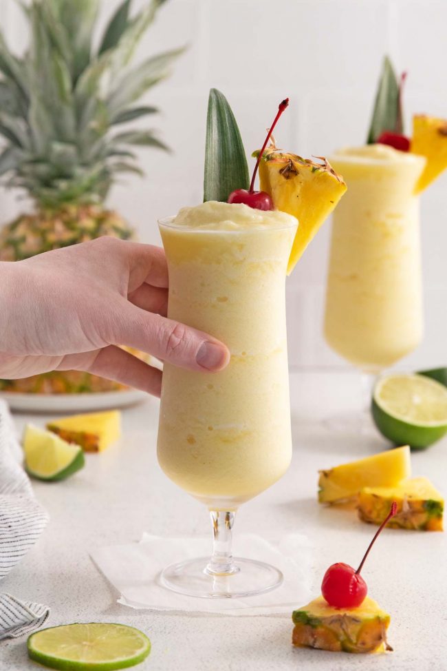 Frozen pineapple daiquiri - Caroline's Cooking